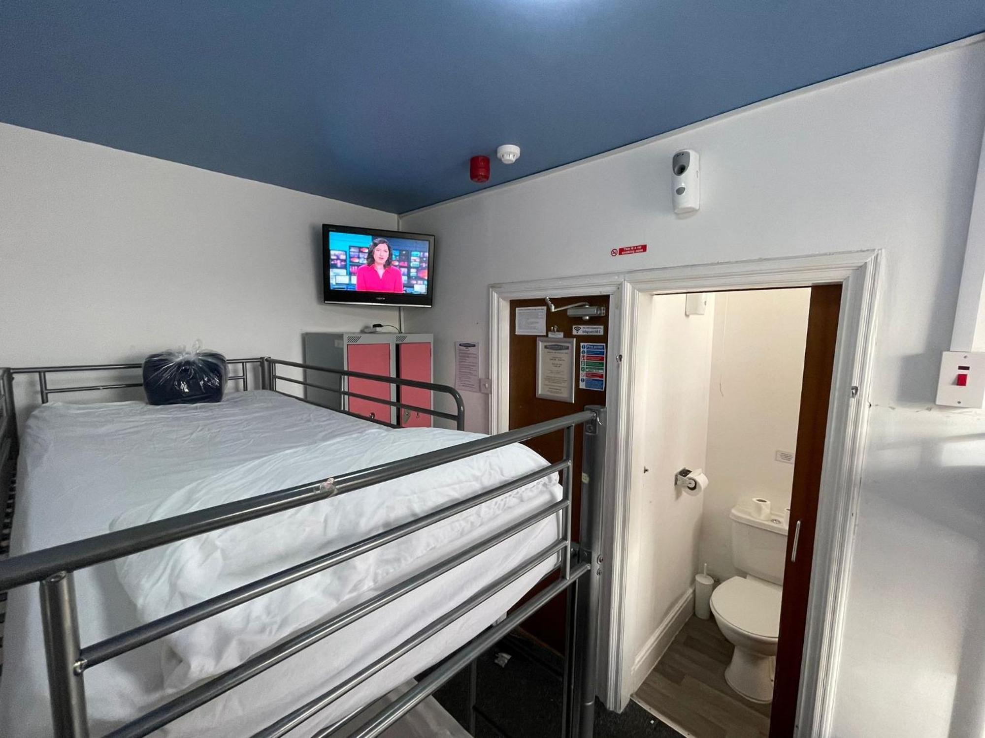 Backpackers Blackpool Hotel & Suites Εξωτερικό φωτογραφία