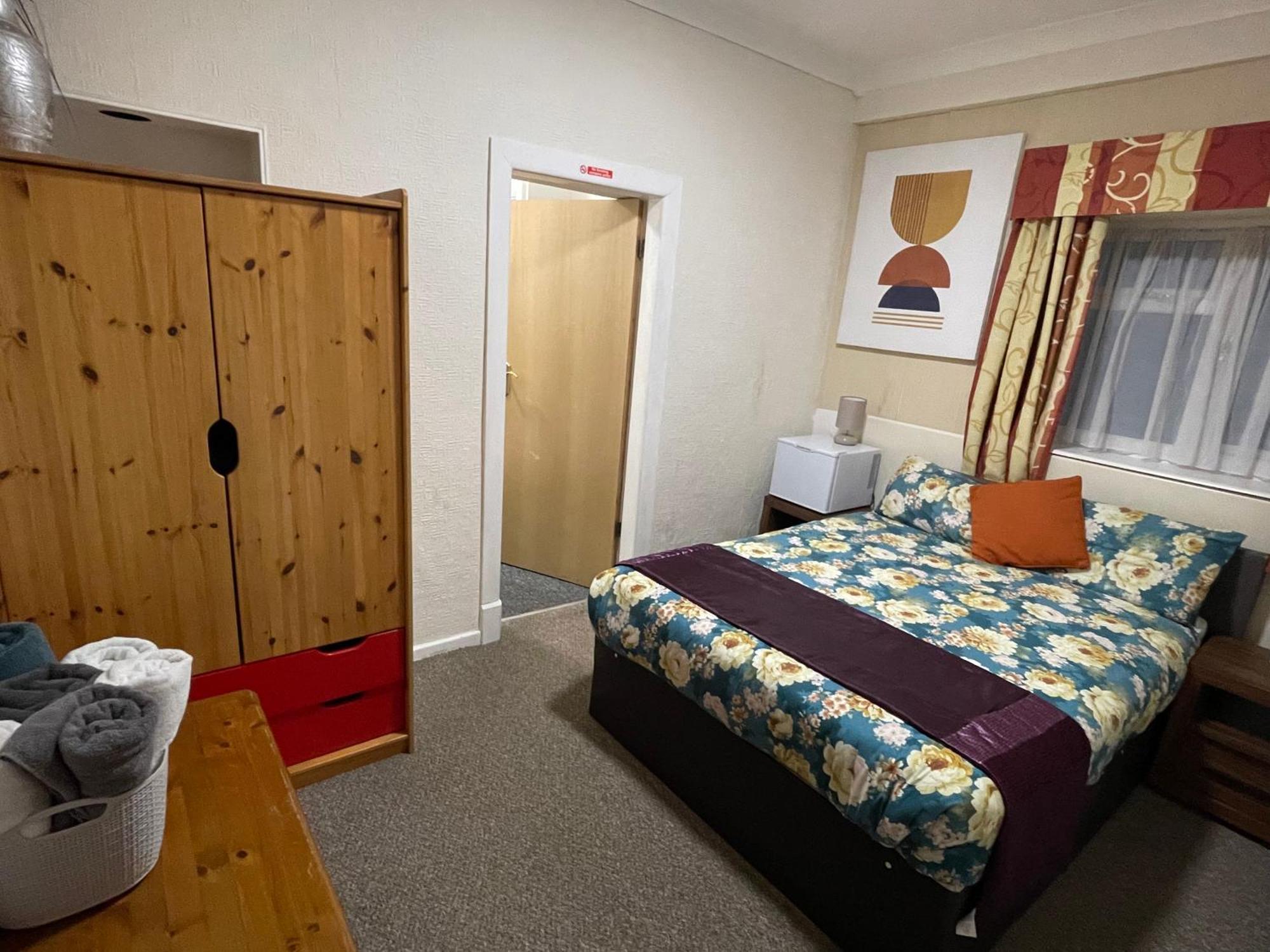 Backpackers Blackpool Hotel & Suites Εξωτερικό φωτογραφία