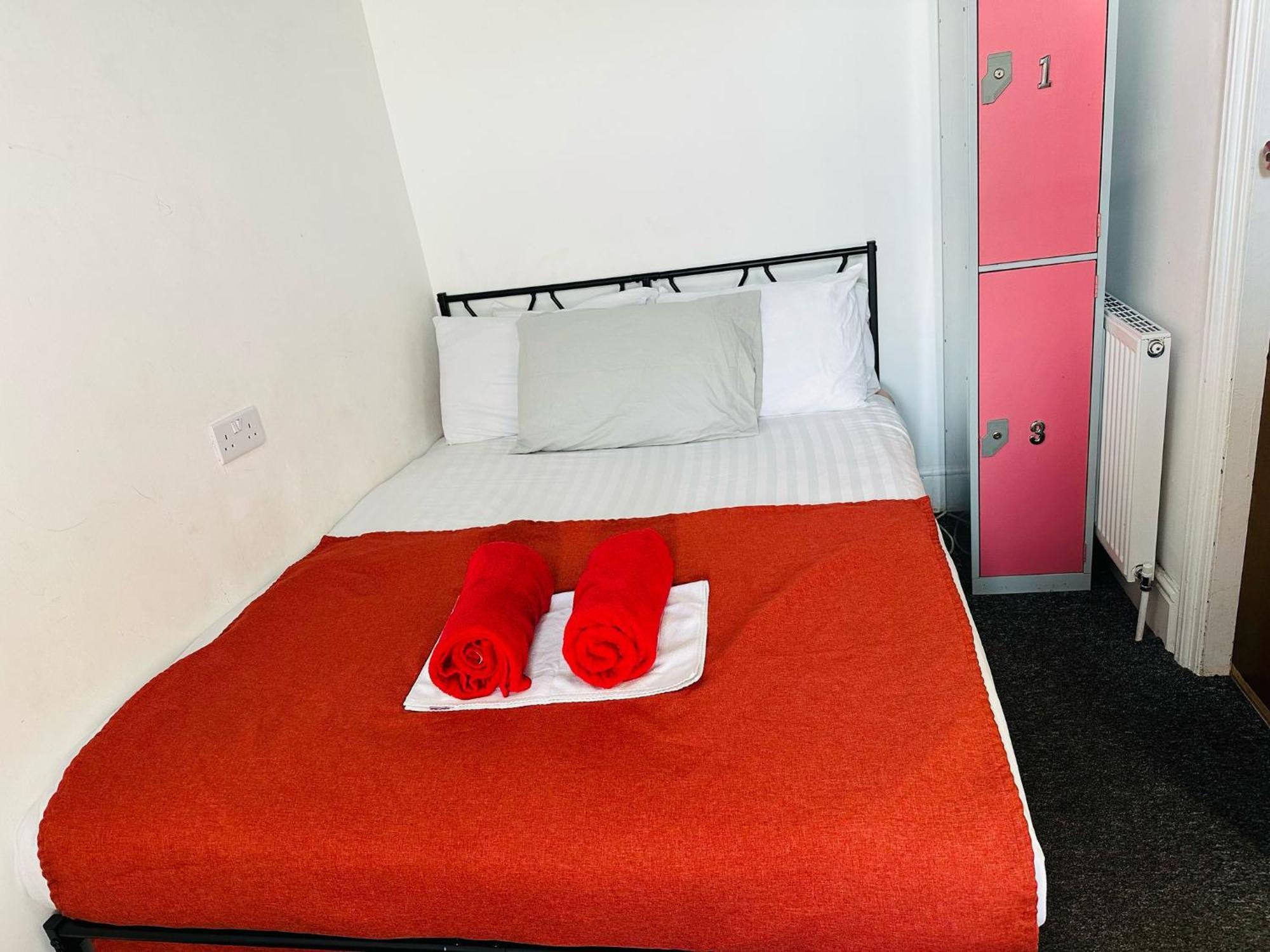 Backpackers Blackpool Hotel & Suites Εξωτερικό φωτογραφία